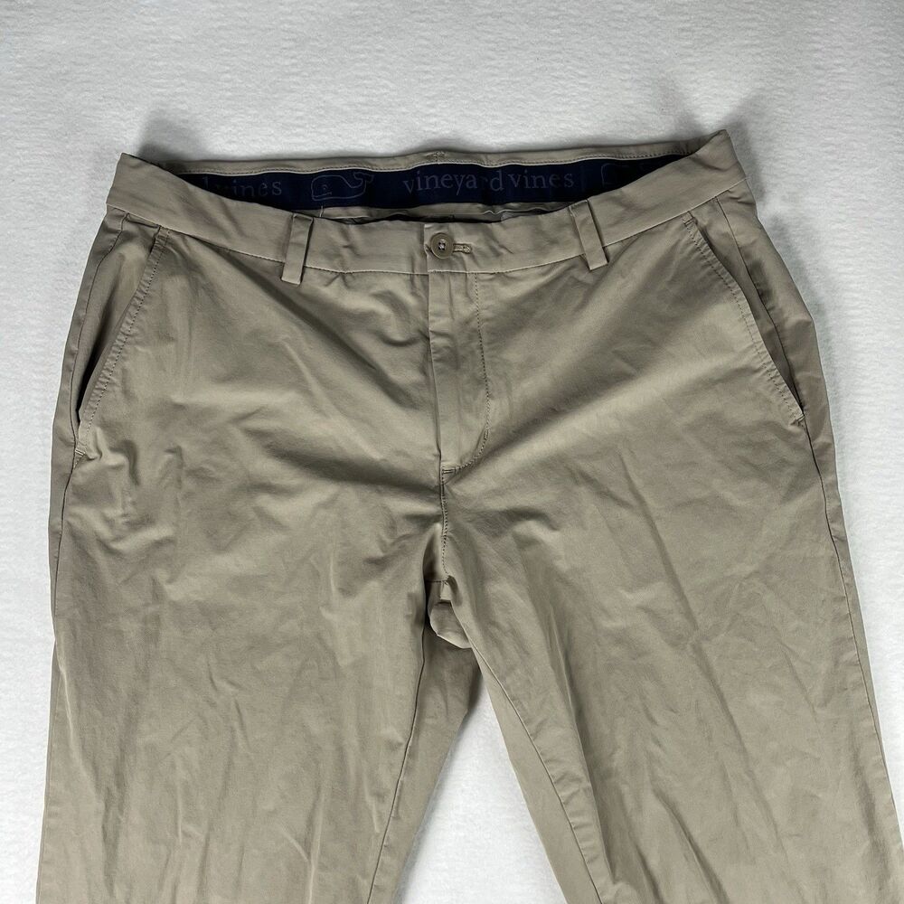 Vineyard Vines Mens 36x32 On-The-Go Performance Pants Beige Tan Chino Stretch